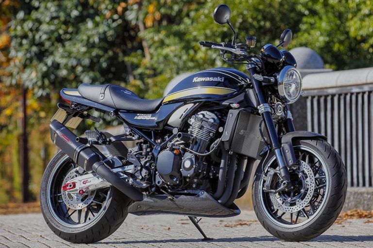 ストライカー Z900RS（KAWASAKI Z900RS） ヘリテイジ＆レジェンズ｜Heritage& Legends