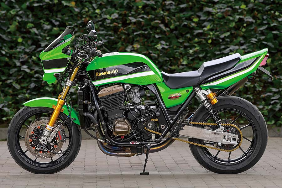 トレーディングガレージ ナカガワ ZRX1200R（KAWASAKI ZRX1200R 