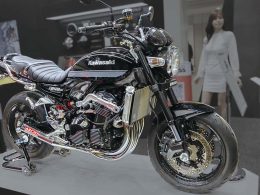 アーキ Z900RS<br>（KAWASAKI Z900RS）