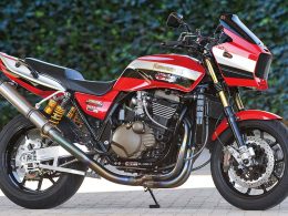 トリニティガレージ ナカガワ ZRX1200R<br>（カワサキ ZRX1200R）