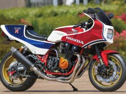 ACサンクチュアリー  CB1100R<br>（ホンダ CB1100R）